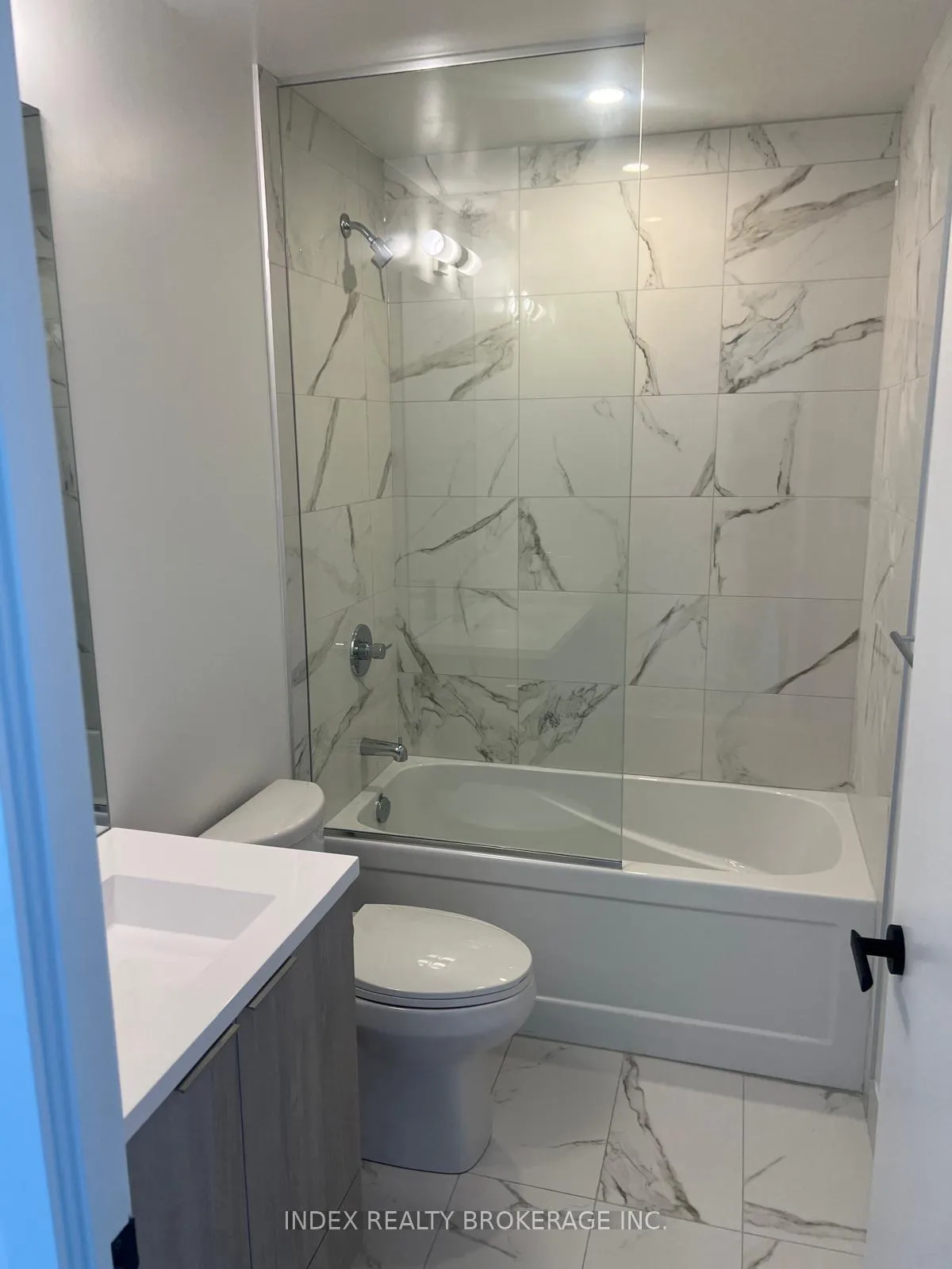 Photo 16 of Unit 4702, 8 Interchange Way, Vaughan, Vaughan Corporate Centre — HOMEH