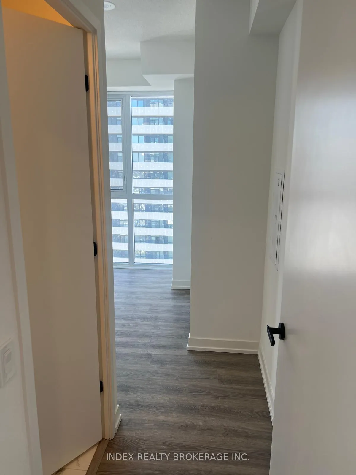 Photo 18 of Unit 4702, 8 Interchange Way, Vaughan, Vaughan Corporate Centre — HOMEH