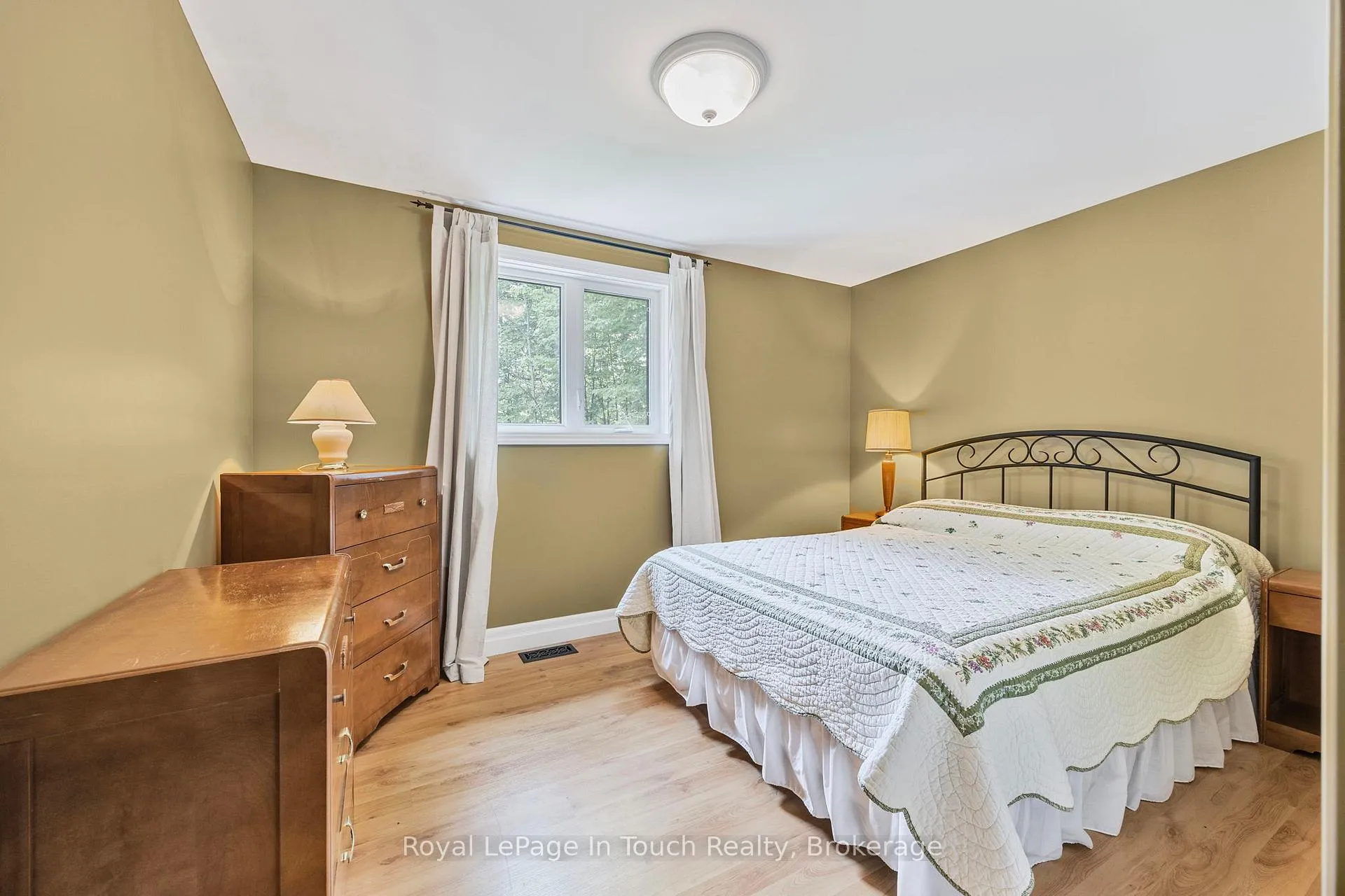Photo 20 of 726 Pennorth Drive, Tiny, Rural Tiny — HOMEH