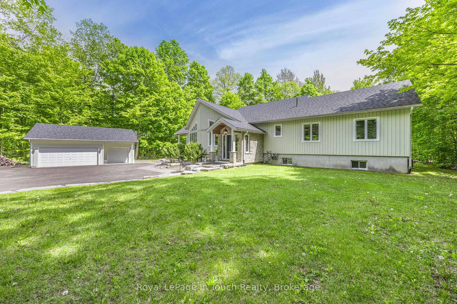 Photo 23 of 726 Pennorth Drive, Tiny, Rural Tiny — HOMEH