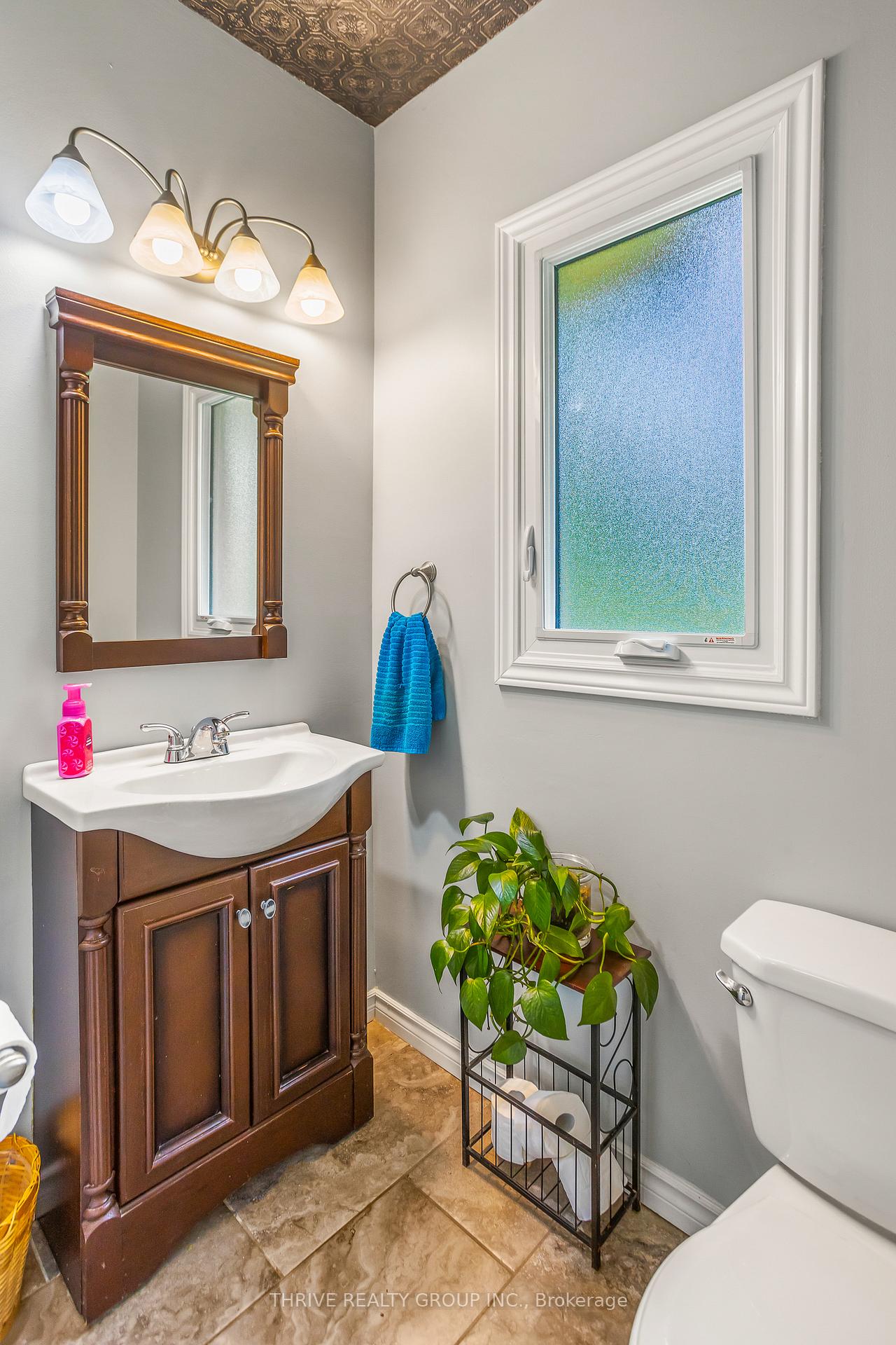 Photo 21 of 272 Chittick Crescent, Thames Centre, Dorchester — HOMEH