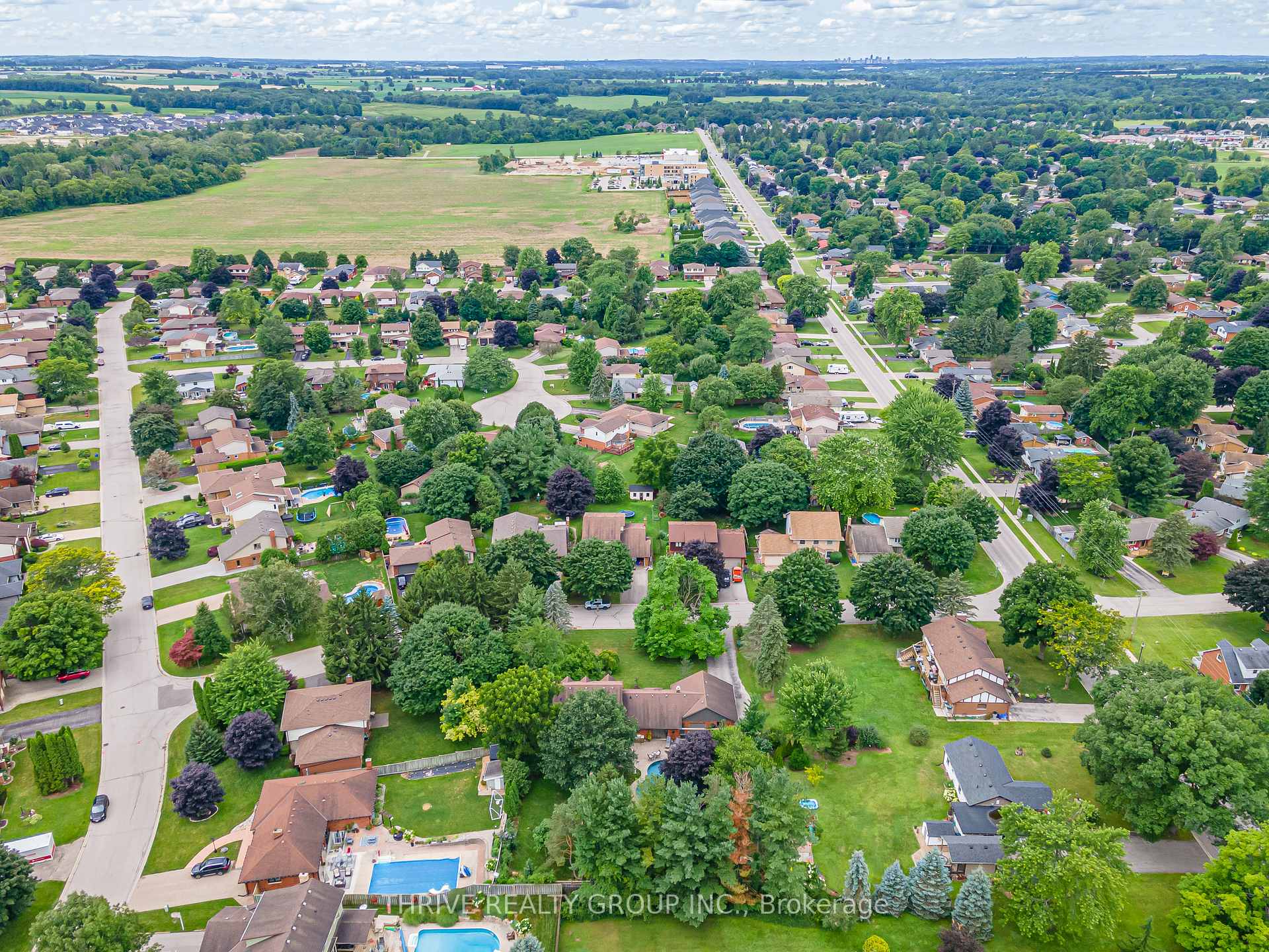 Photo 45 of 272 Chittick Crescent, Thames Centre, Dorchester — HOMEH