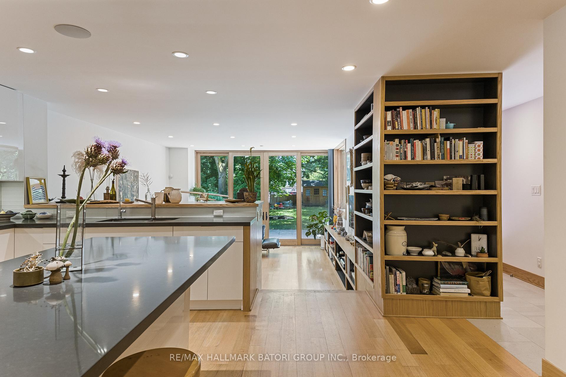 Photo 6 of 249 Albany Avenue, Toronto, The Annex — HOMEH