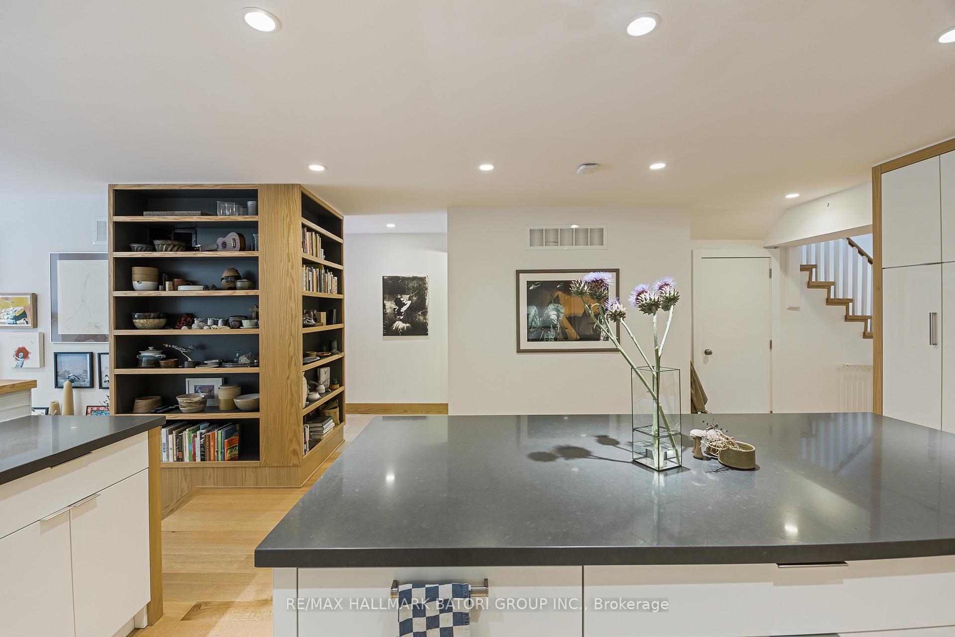 Photo 7 of 249 Albany Avenue, Toronto, The Annex — HOMEH