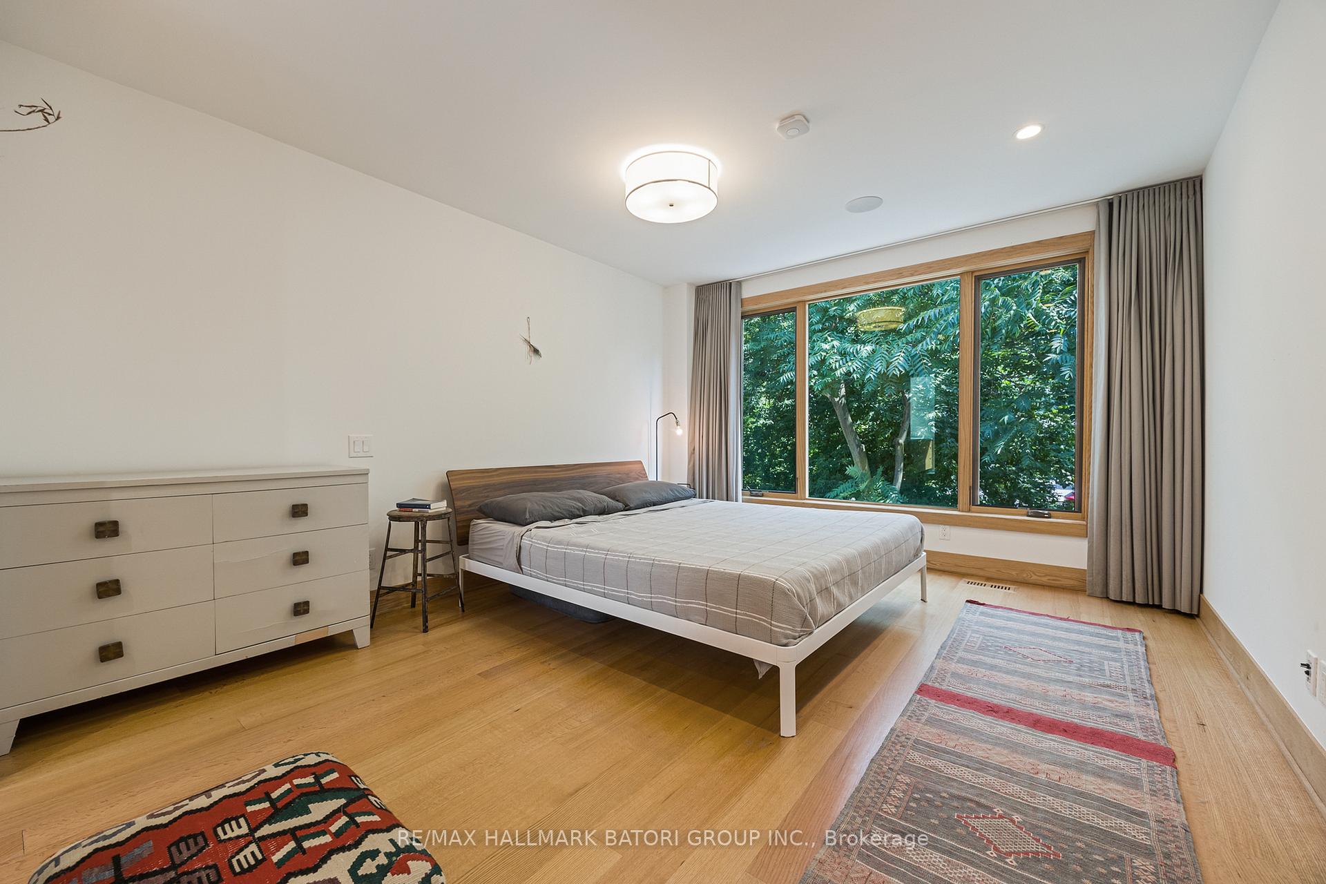 Photo 20 of 249 Albany Avenue, Toronto, The Annex — HOMEH
