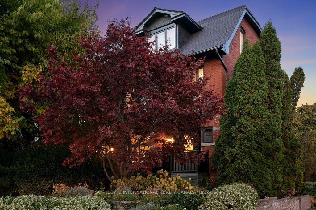 Photo 6 of 3 Poplar Plains Road, Toronto, Casa Loma — HOMEH