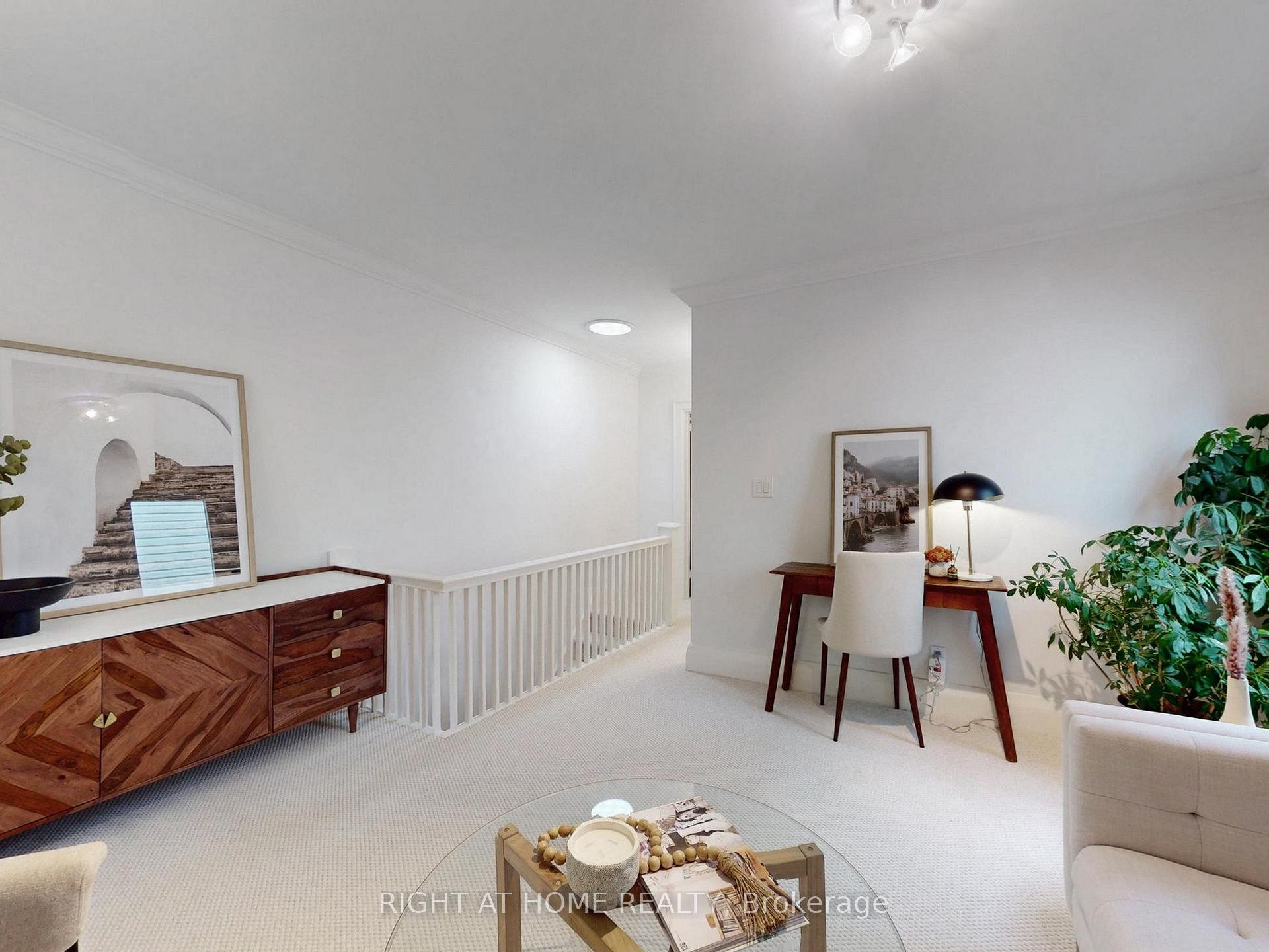 Photo 18 of 18 Kingsmount Park Road, Toronto, Woodbine Corridor — HOMEH