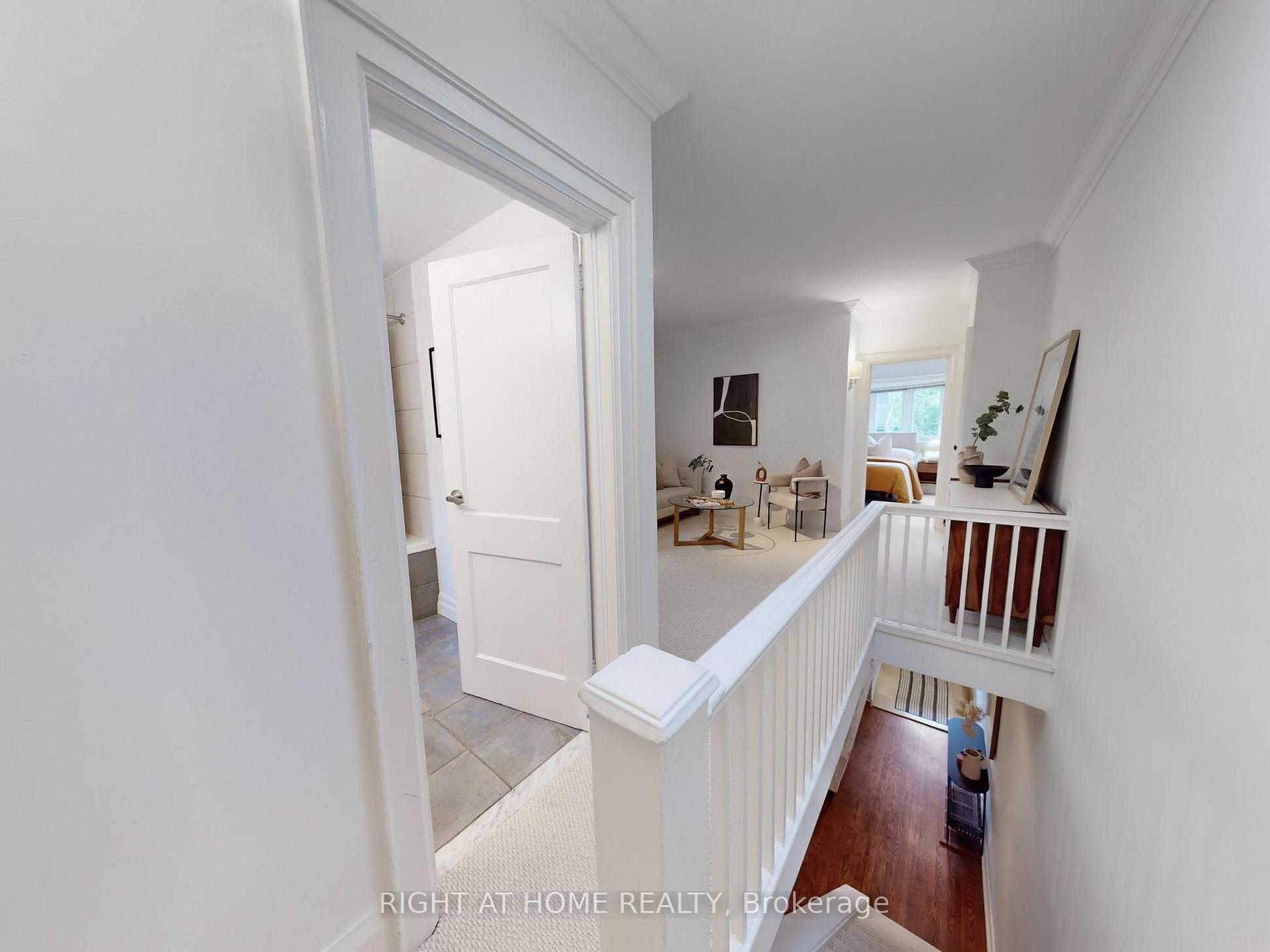 Photo 19 of 18 Kingsmount Park Road, Toronto, Woodbine Corridor — HOMEH
