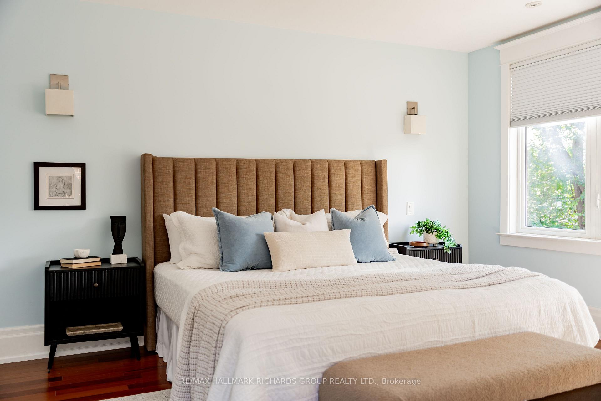 Photo 25 of 138 Ashdale Avenue, Toronto, Greenwood-Coxwell — HOMEH