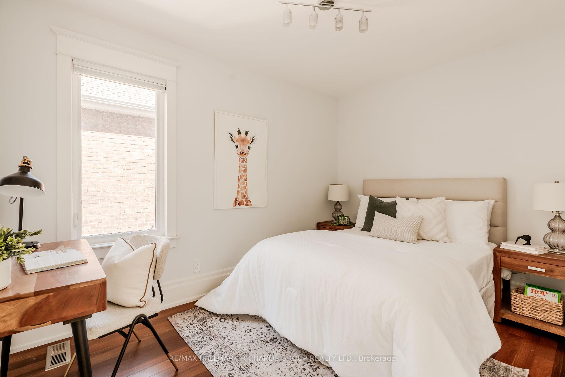 Photo 30 of 138 Ashdale Avenue, Toronto, Greenwood-Coxwell — HOMEH