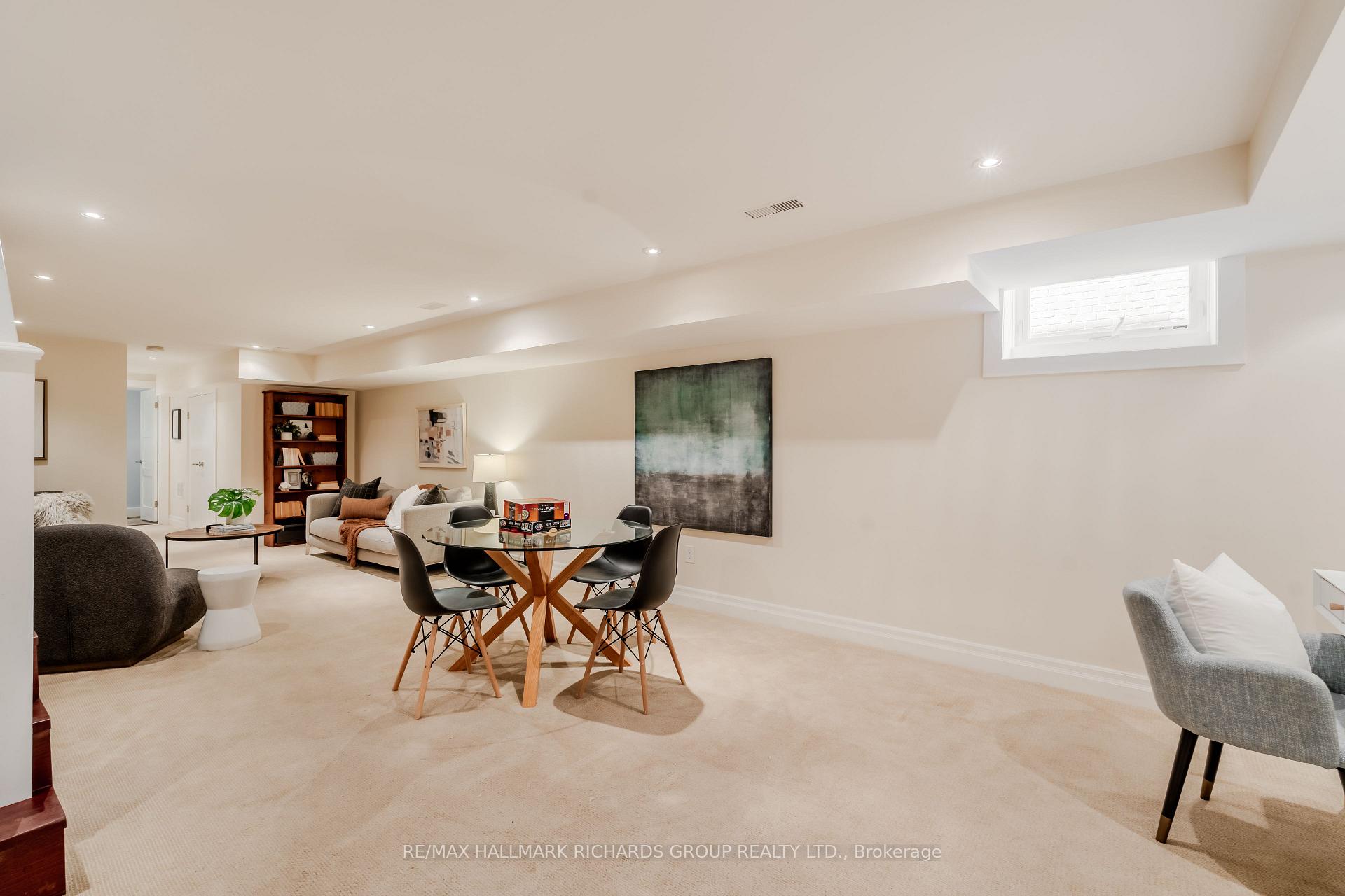 Photo 33 of 138 Ashdale Avenue, Toronto, Greenwood-Coxwell — HOMEH