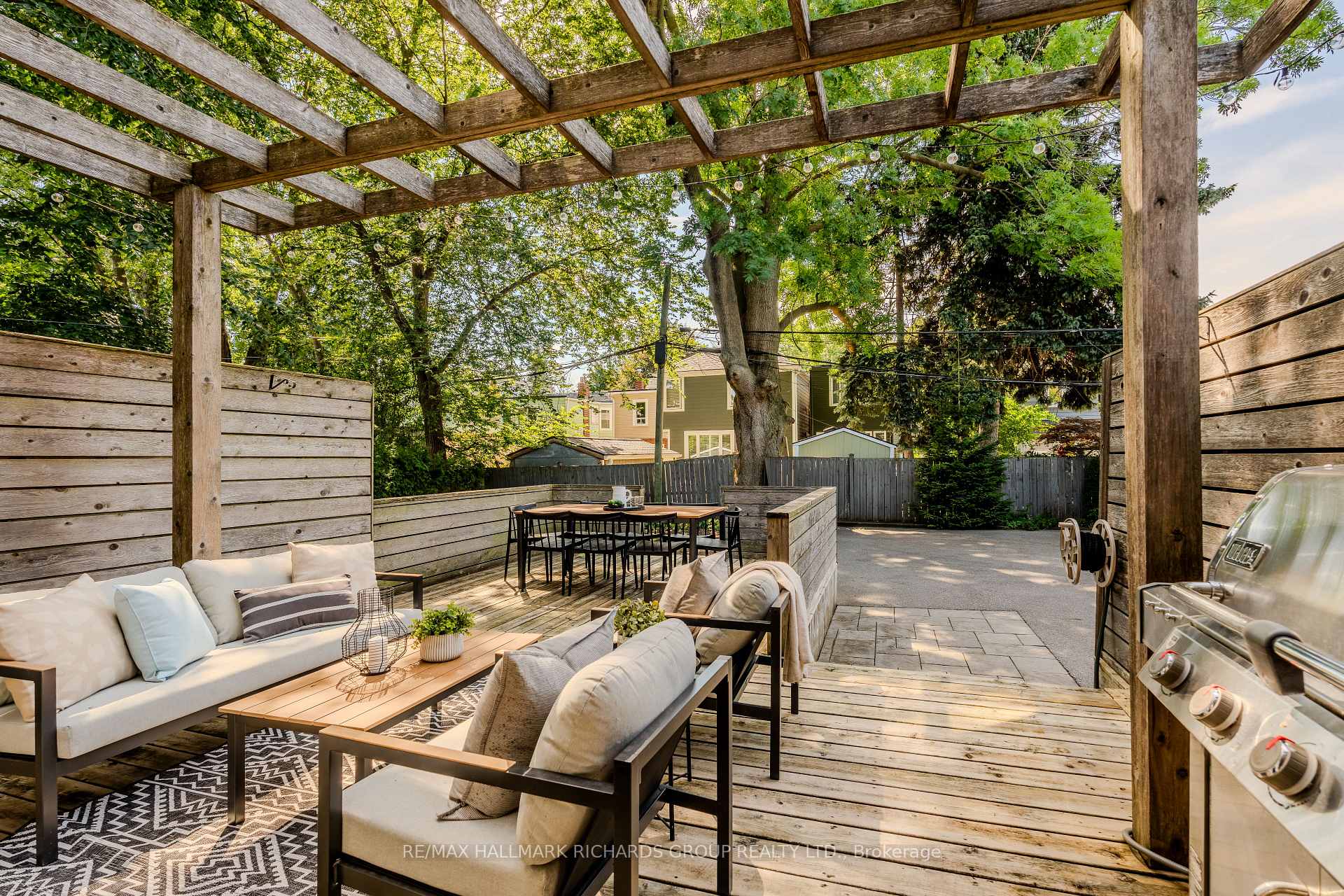 Photo 36 of 138 Ashdale Avenue, Toronto, Greenwood-Coxwell — HOMEH
