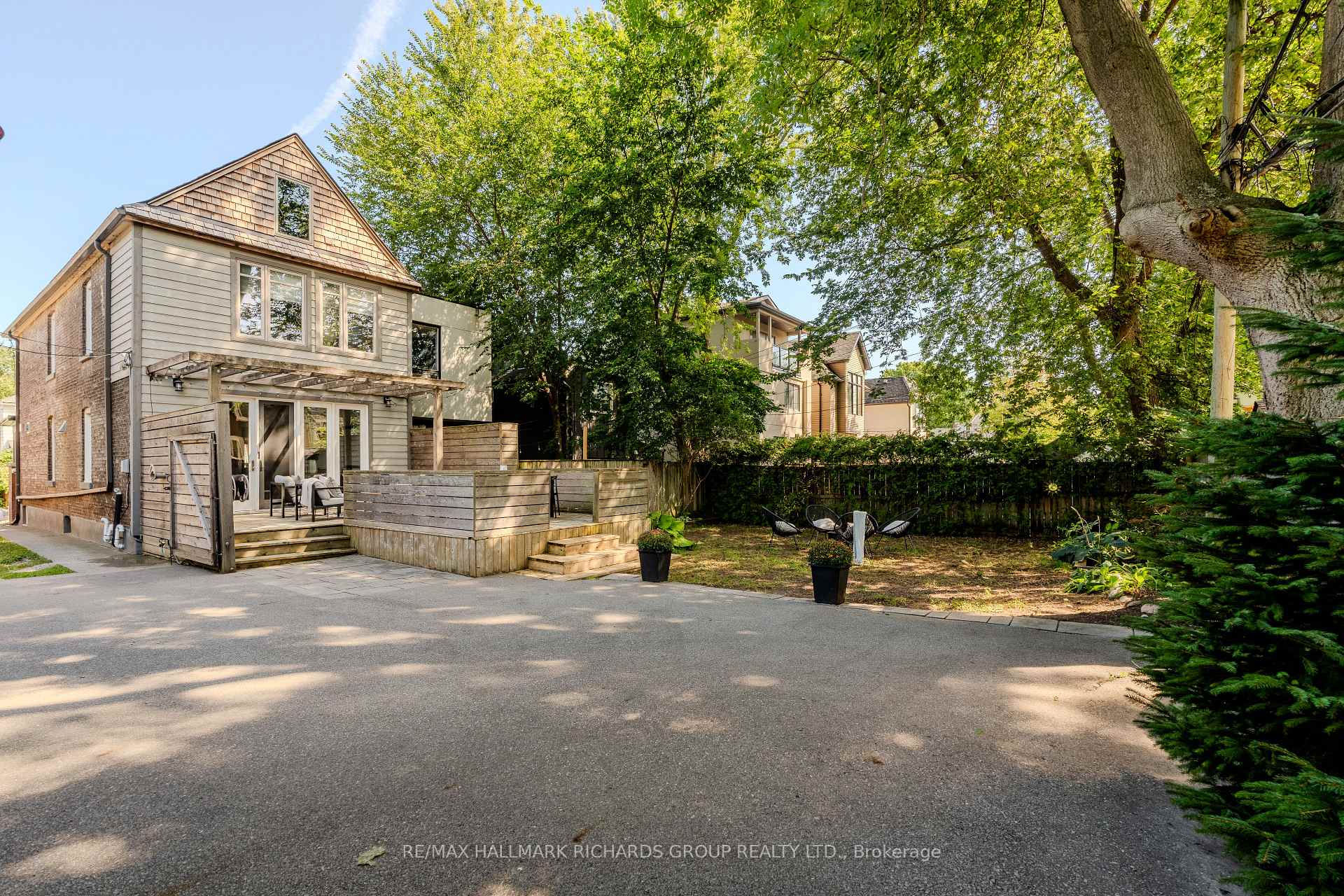 Photo 39 of 138 Ashdale Avenue, Toronto, Greenwood-Coxwell — HOMEH