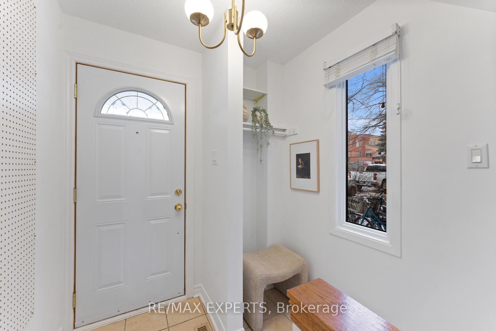 Photo 2 of 433 Melita Crescent, Toronto, Wychwood — HOMEH