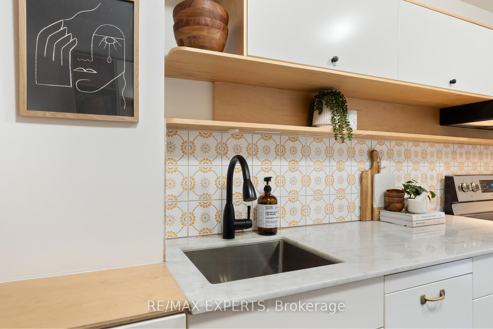 Photo 19 of 433 Melita Crescent, Toronto, Wychwood — HOMEH