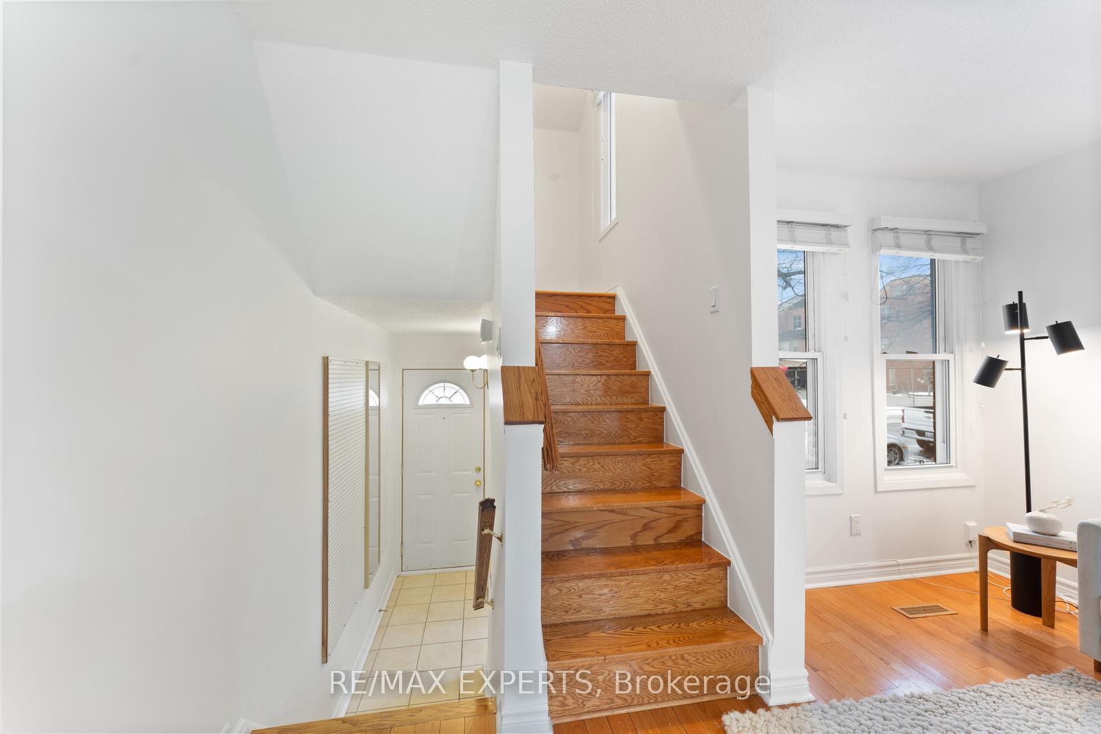 Photo 14 of 433 Melita Crescent, Toronto, Wychwood — HOMEH
