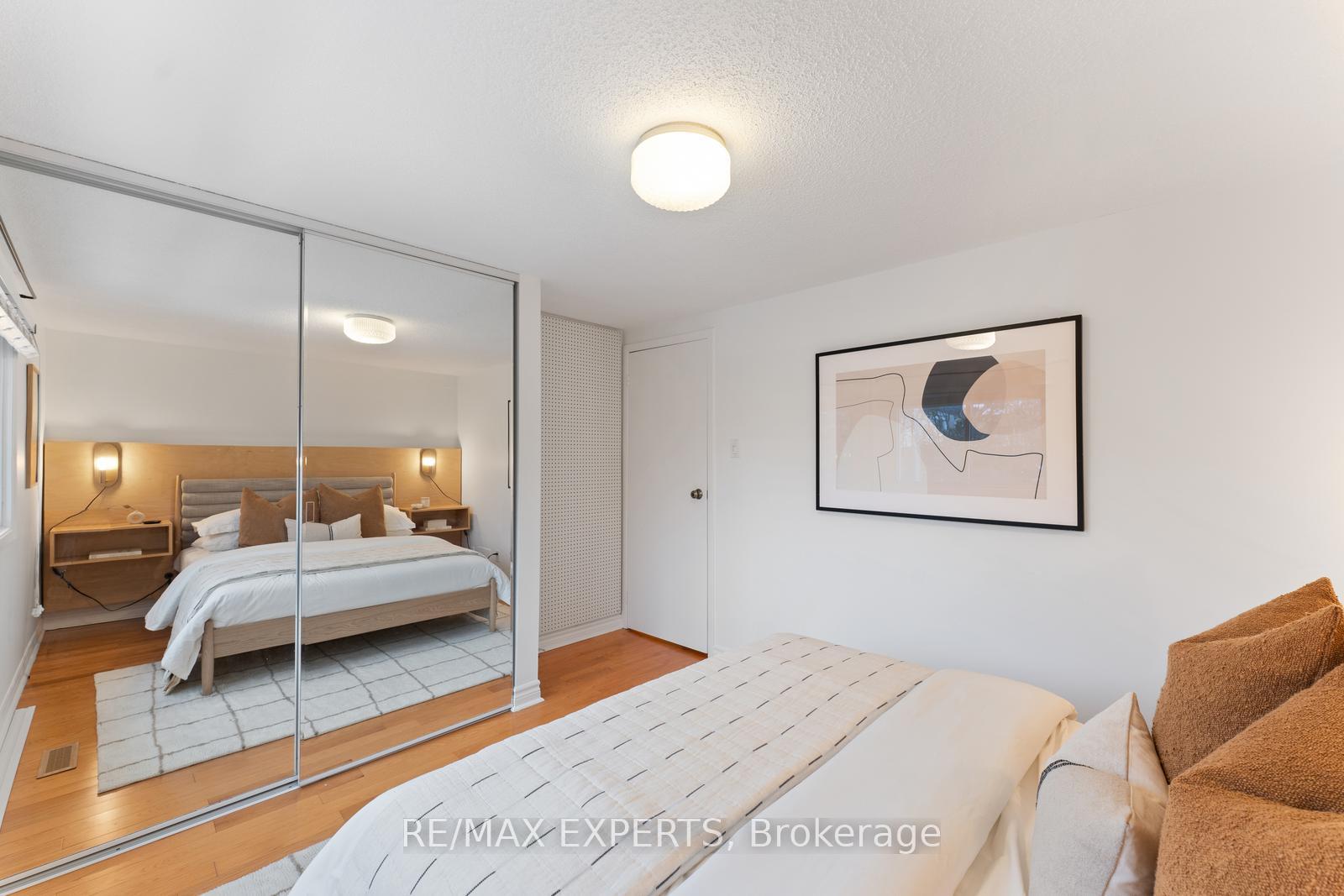 Photo 17 of 433 Melita Crescent, Toronto, Wychwood — HOMEH