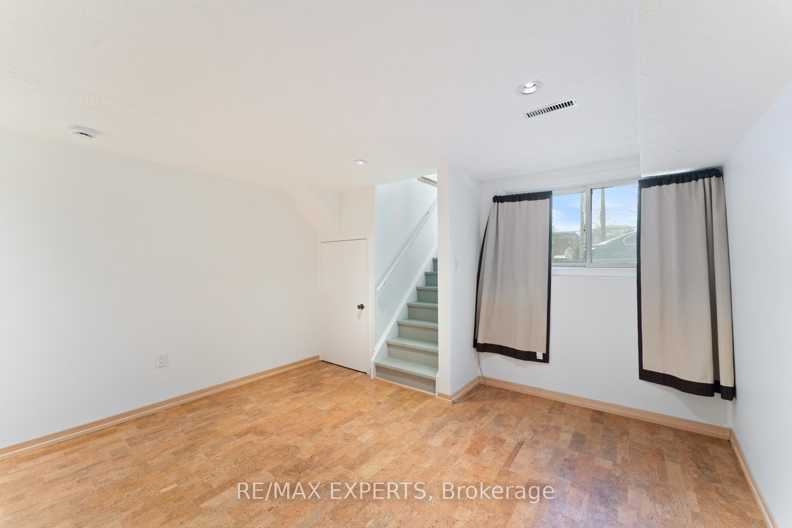 Photo 20 of 433 Melita Crescent, Toronto, Wychwood — HOMEH