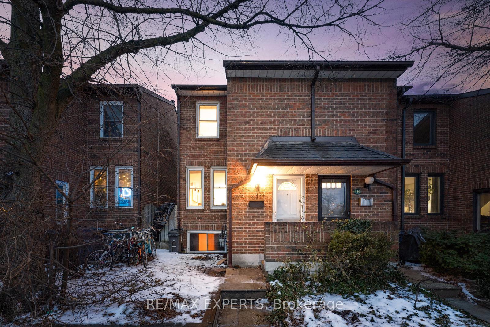 Photo 32 of 433 Melita Crescent, Toronto, Wychwood — HOMEH