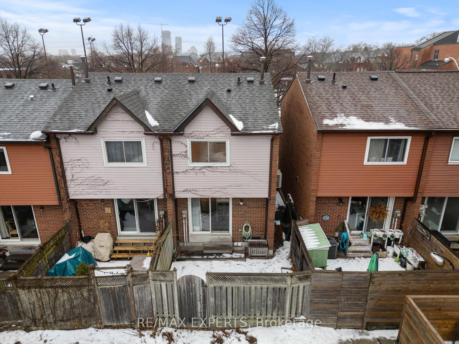 Photo 36 of 433 Melita Crescent, Toronto, Wychwood — HOMEH