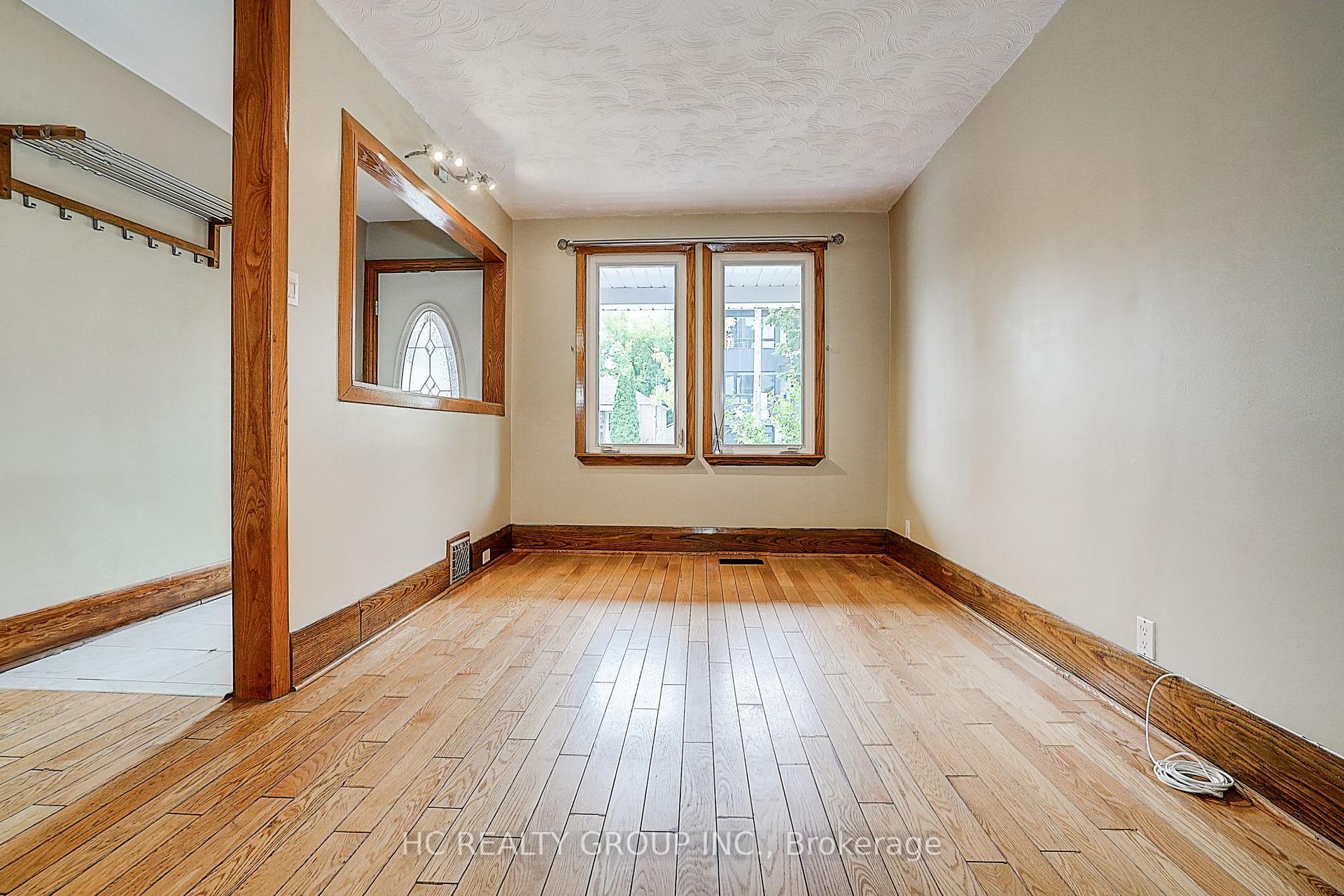 Photo 12 of 116 Holborne Avenue, Toronto, Danforth Village-East York — HOMEH