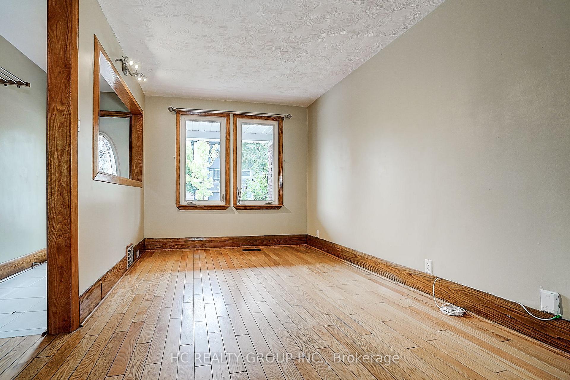 Photo 14 of 116 Holborne Avenue, Toronto, Danforth Village-East York — HOMEH