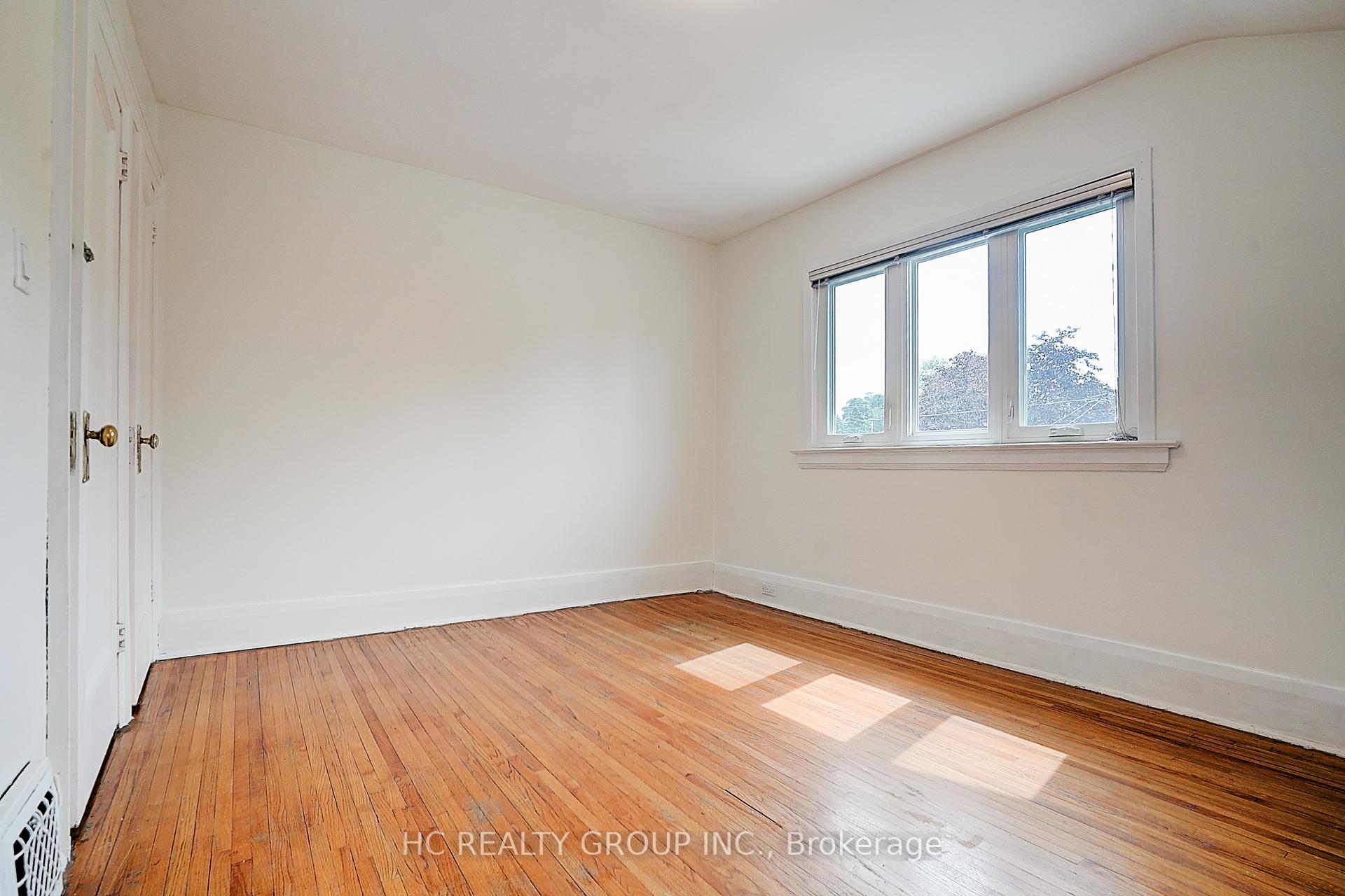 Photo 35 of 116 Holborne Avenue, Toronto, Danforth Village-East York — HOMEH