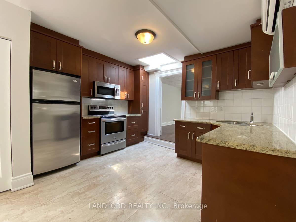 Photo 1 of Unit D, 343 St. Clair Avenue, Toronto, Casa Loma — HOMEH