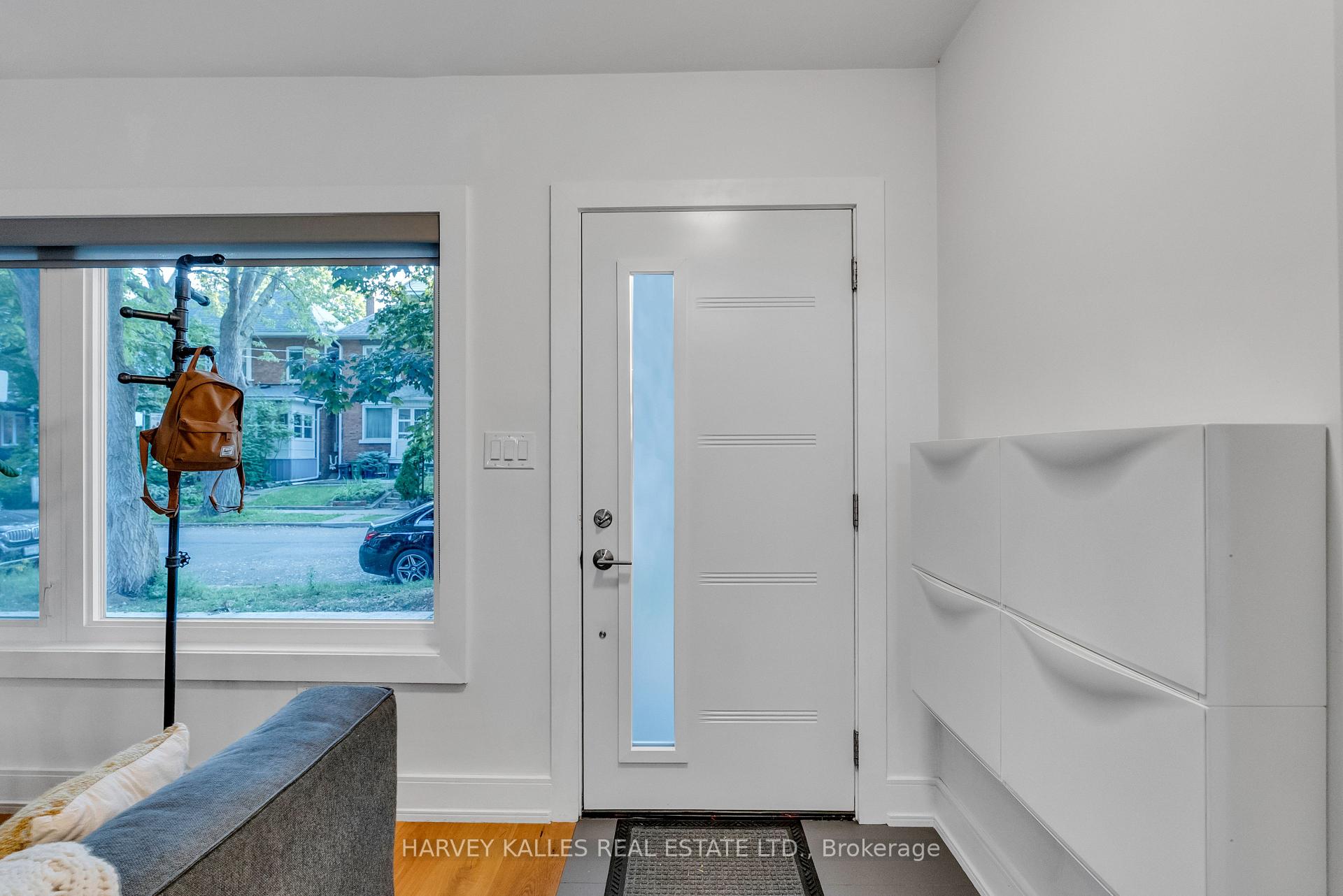 Photo 4 of 127 Alton Avenue, Toronto, South Riverdale — HOMEH