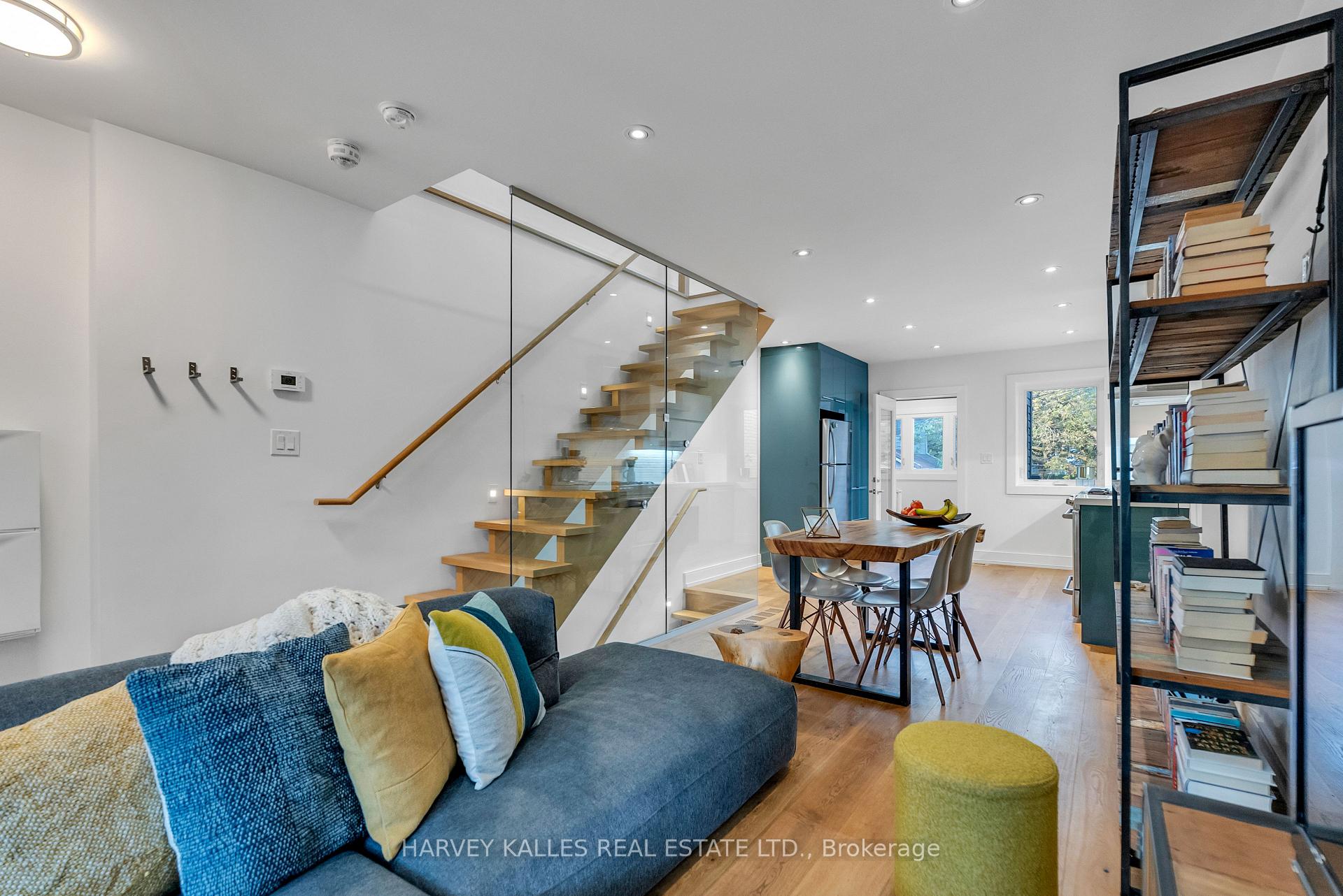 Photo 9 of 127 Alton Avenue, Toronto, South Riverdale — HOMEH