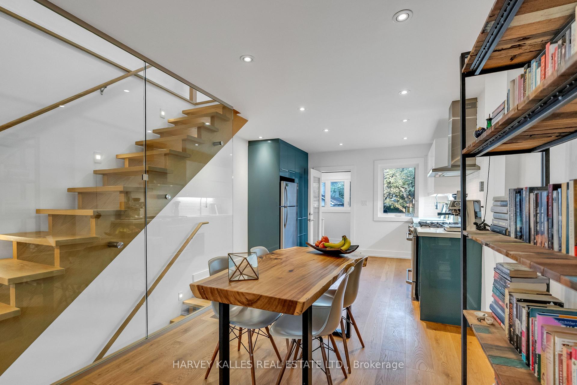 Photo 11 of 127 Alton Avenue, Toronto, South Riverdale — HOMEH