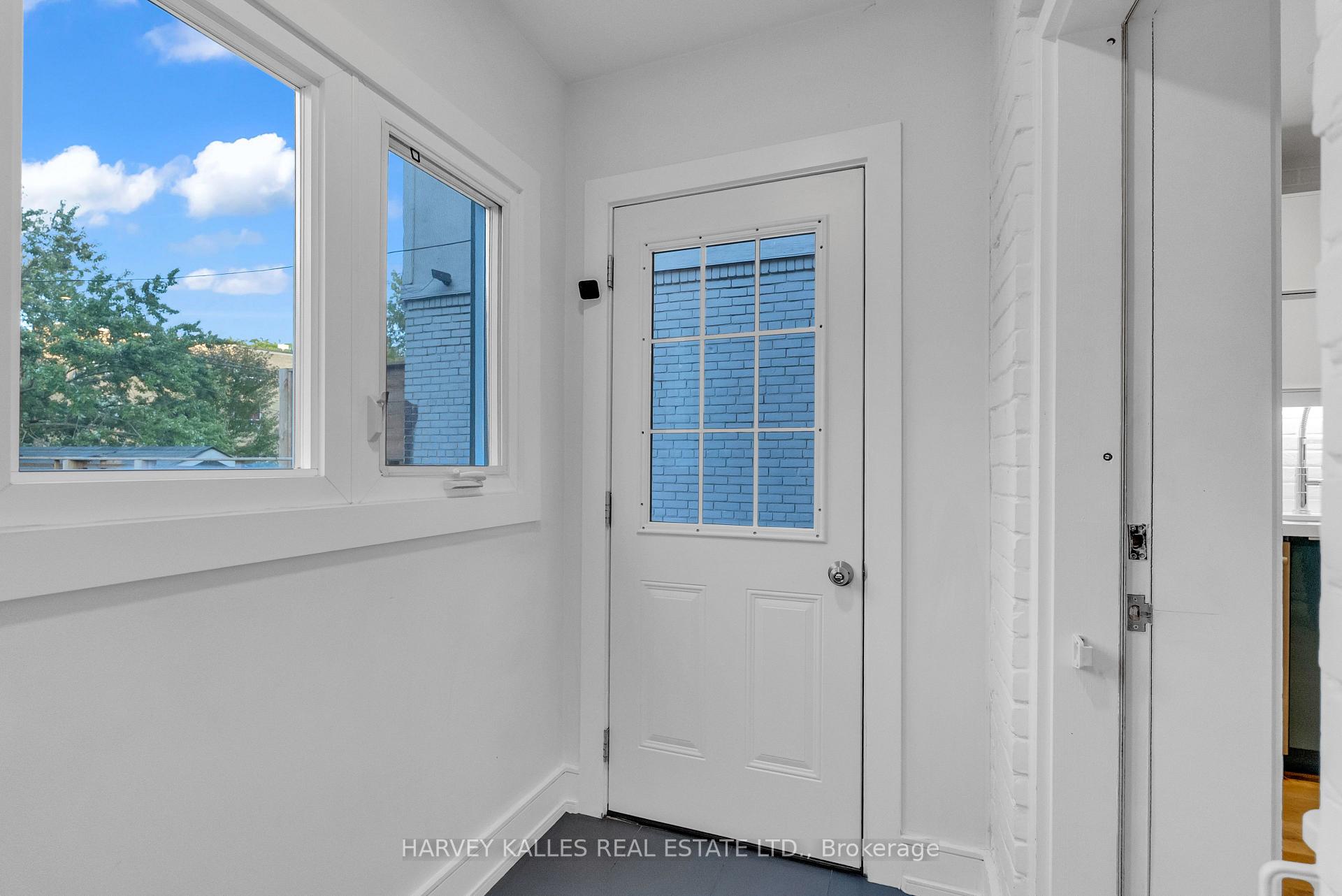 Photo 15 of 127 Alton Avenue, Toronto, South Riverdale — HOMEH
