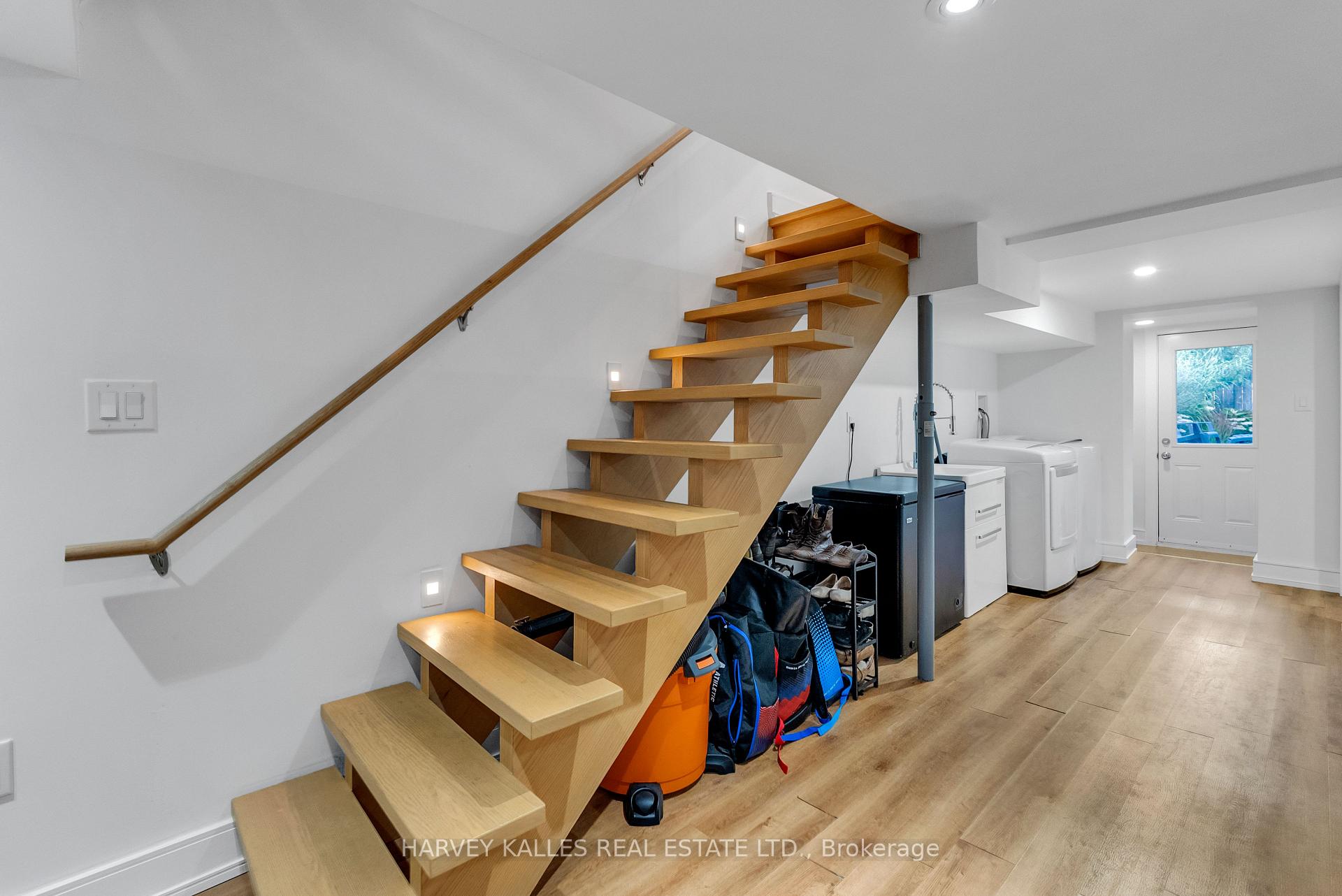 Photo 31 of 127 Alton Avenue, Toronto, South Riverdale — HOMEH