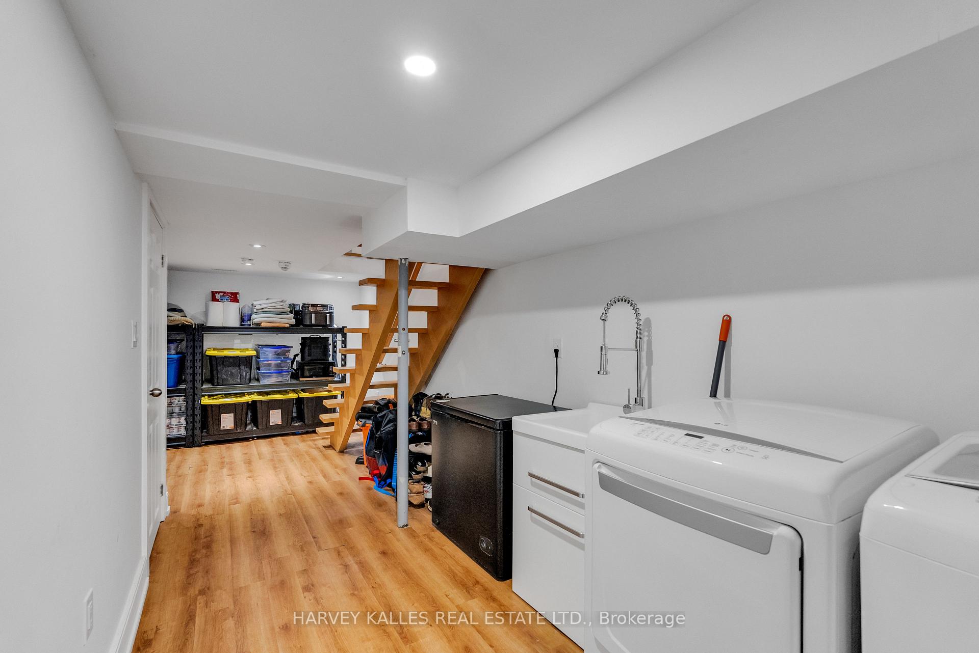 Photo 32 of 127 Alton Avenue, Toronto, South Riverdale — HOMEH