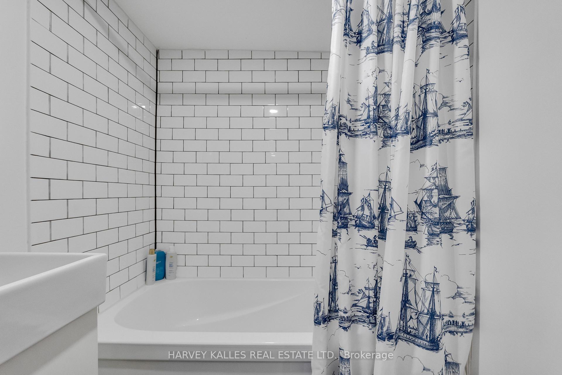 Photo 36 of 127 Alton Avenue, Toronto, South Riverdale — HOMEH