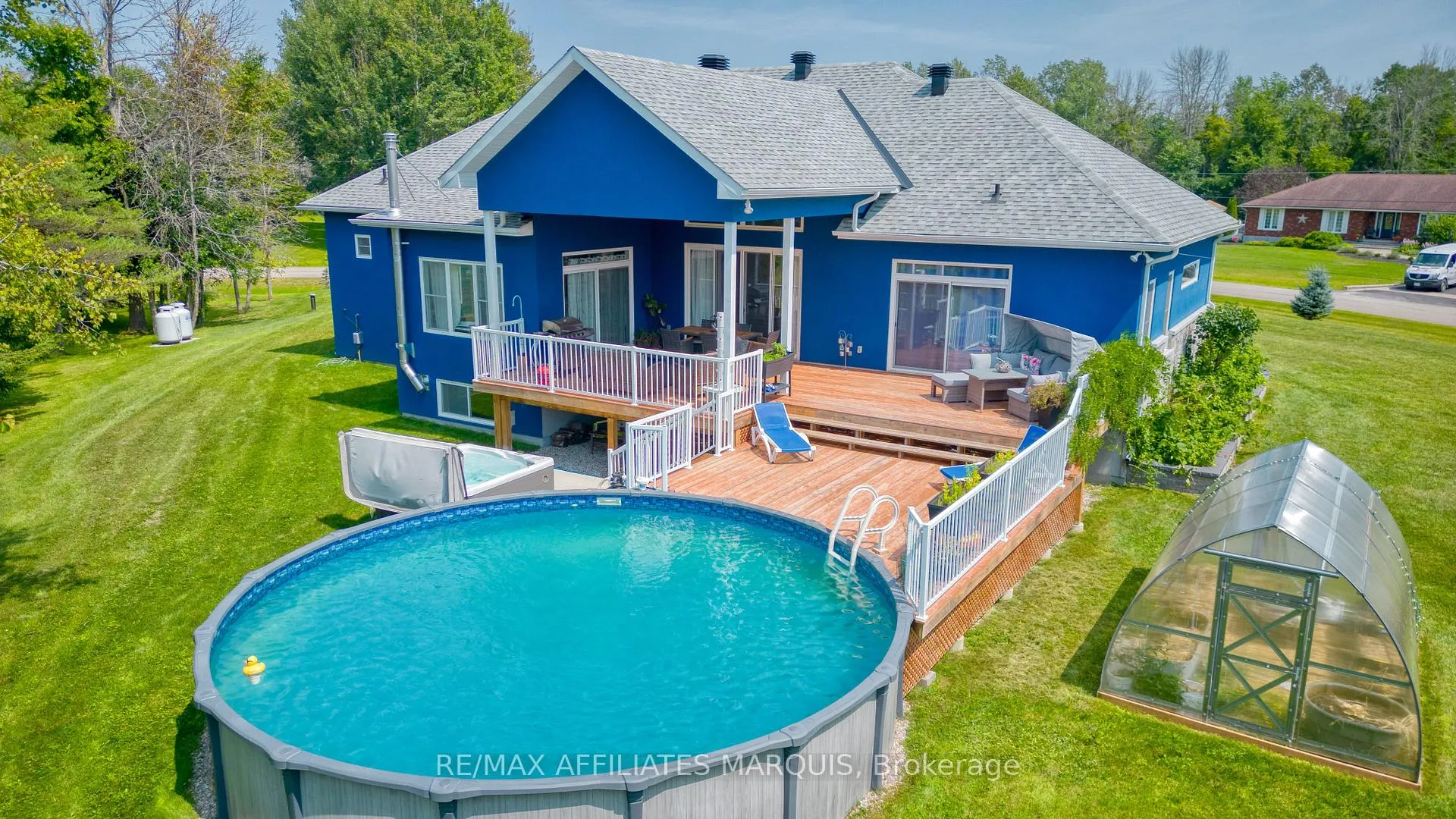 Photo 9 of 23 Tudor Circle, Rideau Lakes, Rideau Lakes (South Elmsley) Twp — HOMEH