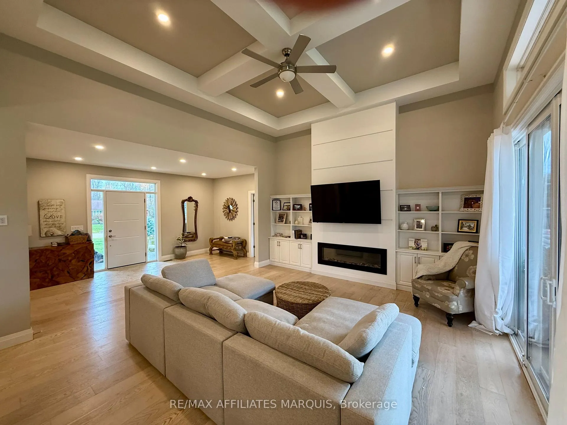 Photo 12 of 23 Tudor Circle, Rideau Lakes, Rideau Lakes (South Elmsley) Twp — HOMEH