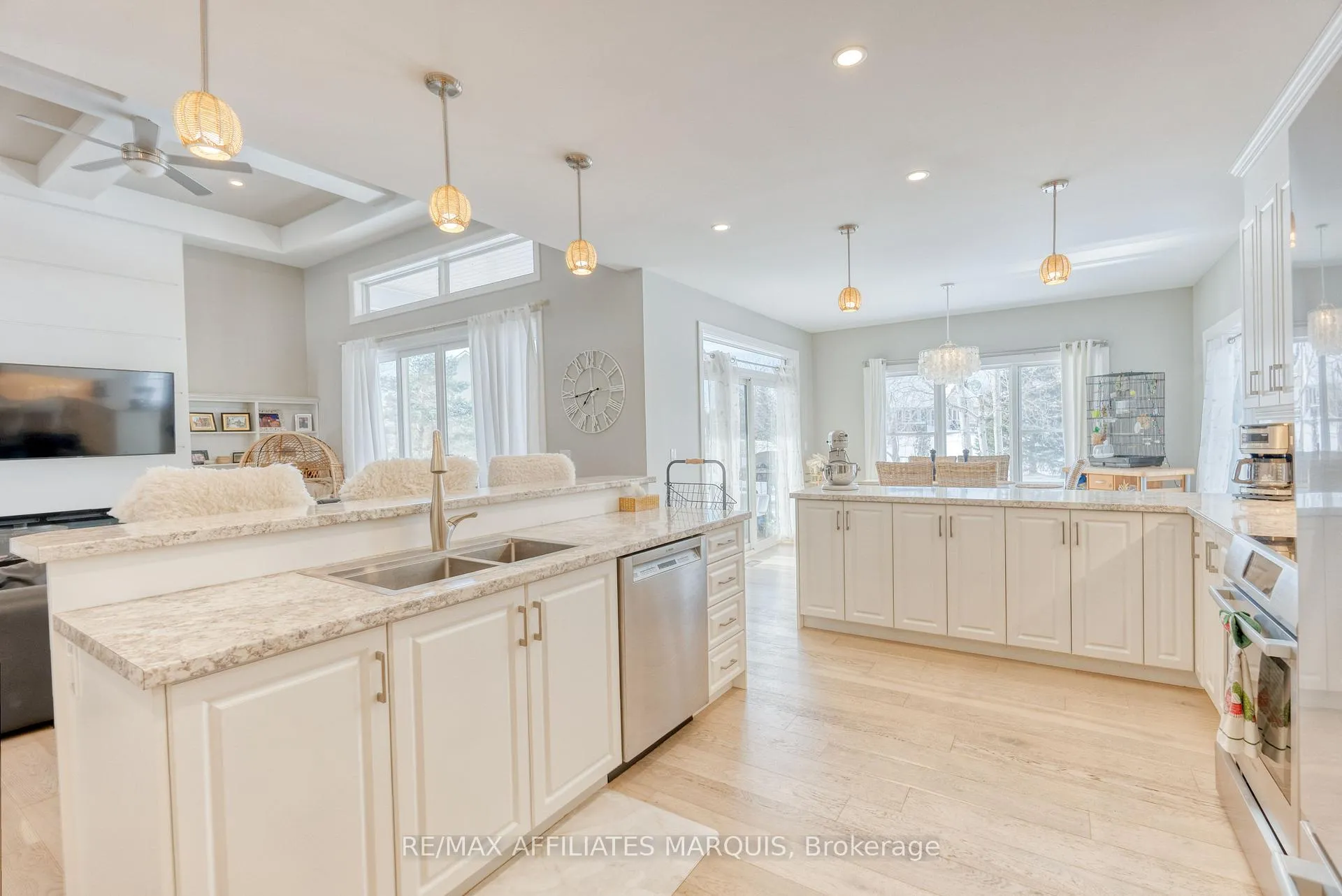 Photo 18 of 23 Tudor Circle, Rideau Lakes, Rideau Lakes (South Elmsley) Twp — HOMEH
