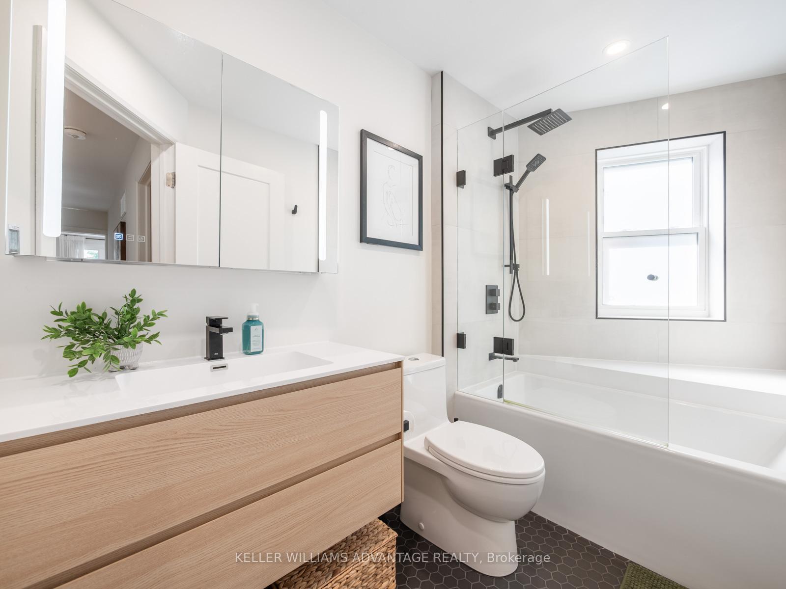 Photo 22 of 441 Brock Avenue, Toronto, Dufferin Grove — HOMEH