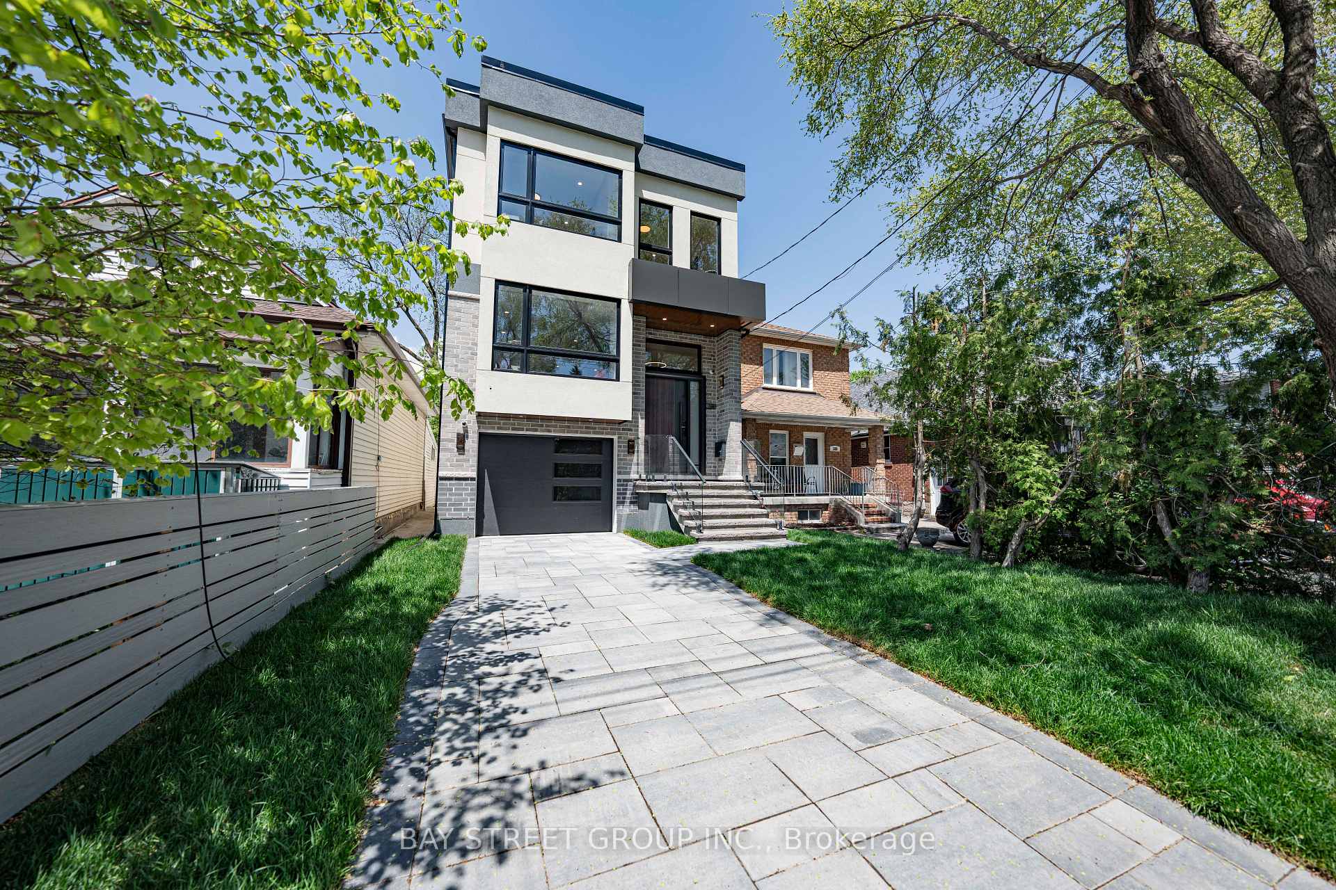 Photo 3 of 186 Holborne Avenue, Toronto, Woodbine-Lumsden — HOMEH