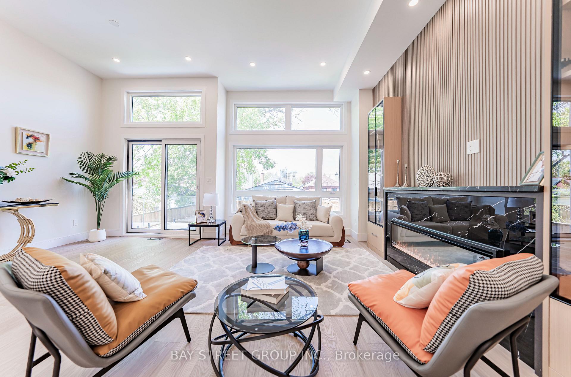 Photo 14 of 186 Holborne Avenue, Toronto, Woodbine-Lumsden — HOMEH