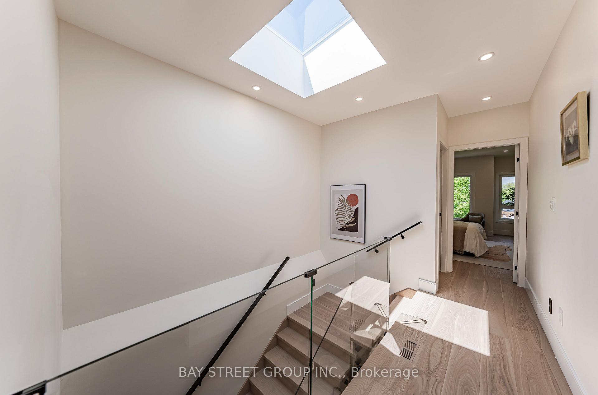 Photo 20 of 186 Holborne Avenue, Toronto, Woodbine-Lumsden — HOMEH