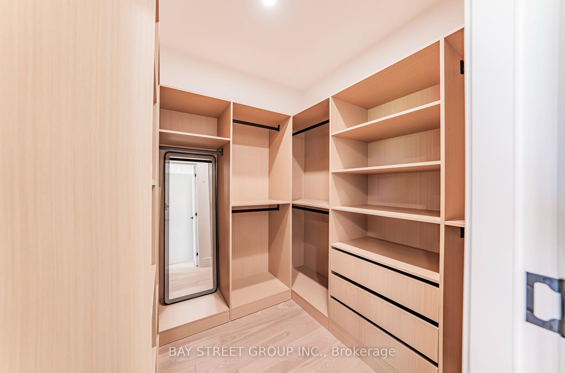 Photo 25 of 186 Holborne Avenue, Toronto, Woodbine-Lumsden — HOMEH