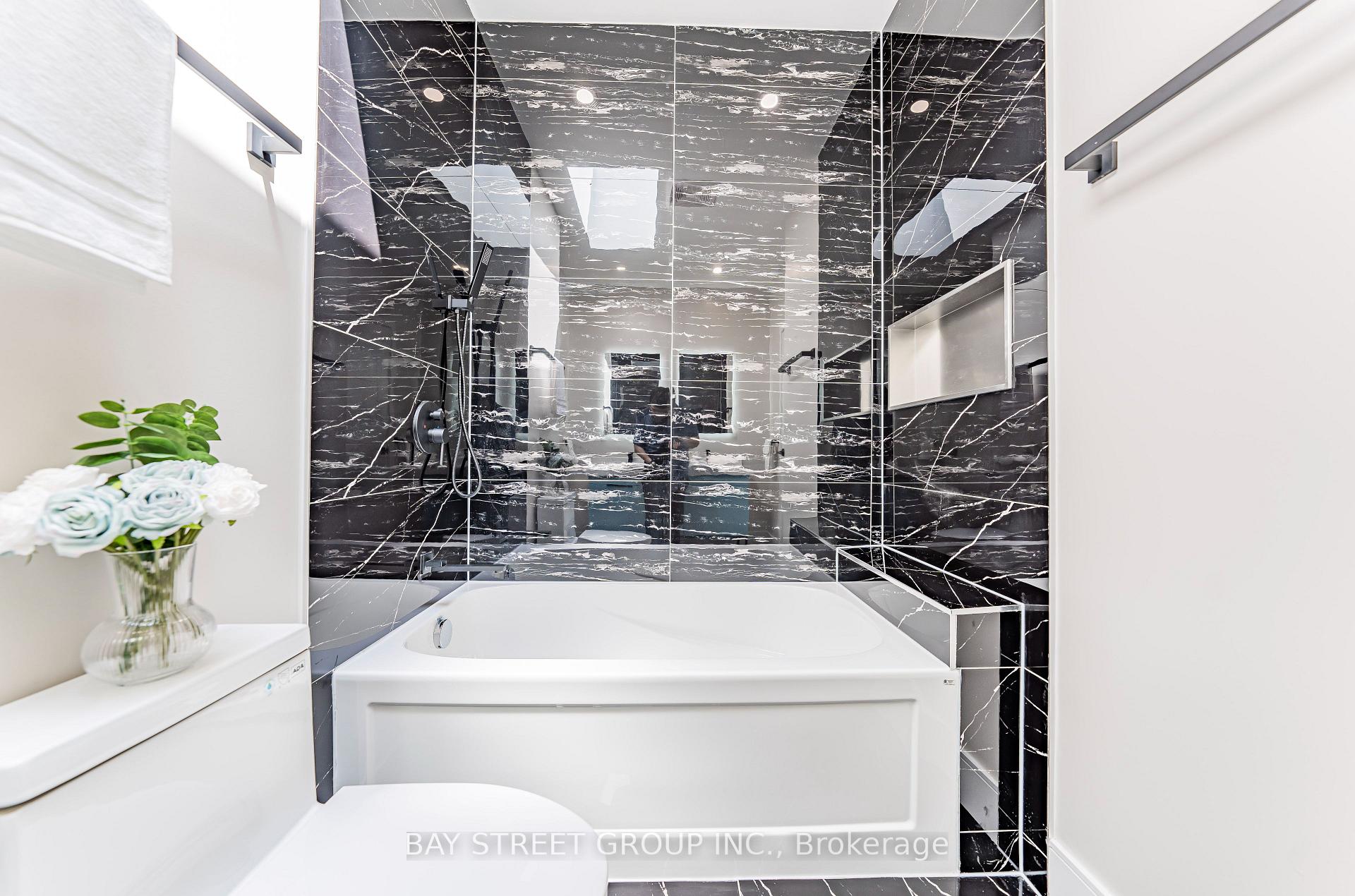 Photo 30 of 186 Holborne Avenue, Toronto, Woodbine-Lumsden — HOMEH
