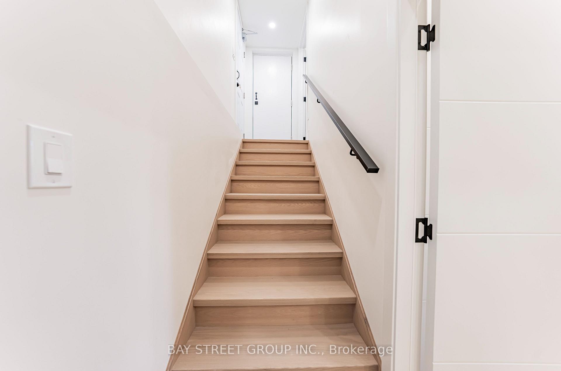 Photo 33 of 186 Holborne Avenue, Toronto, Woodbine-Lumsden — HOMEH