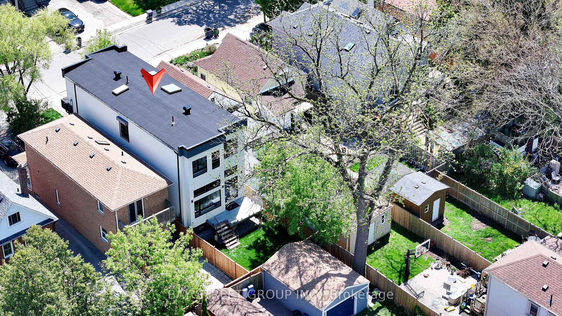 Photo 44 of 186 Holborne Avenue, Toronto, Woodbine-Lumsden — HOMEH
