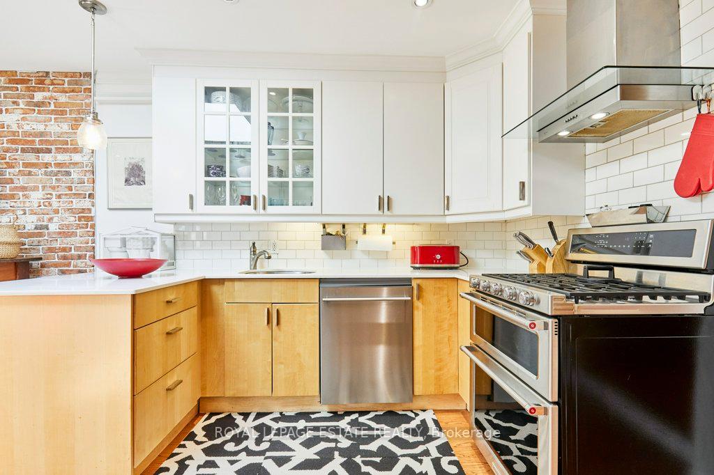 Photo 14 of 227 Silver Birch Avenue, Toronto, The Beaches — HOMEH