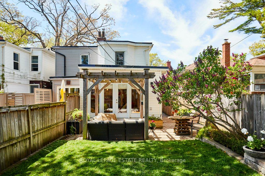 Photo 39 of 227 Silver Birch Avenue, Toronto, The Beaches — HOMEH