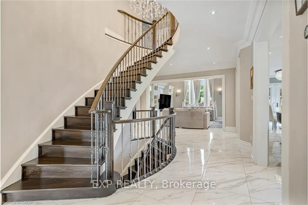Photo 10 of 96 Kenpark Avenue, Brampton, Snelgrove — HOMEH