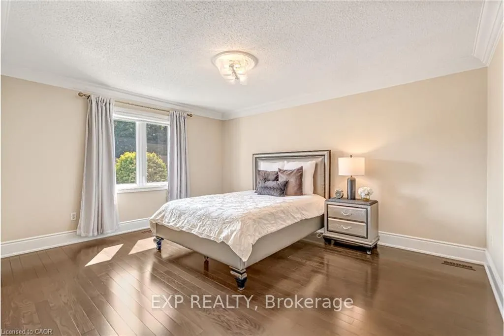 Photo 28 of 96 Kenpark Avenue, Brampton, Snelgrove — HOMEH